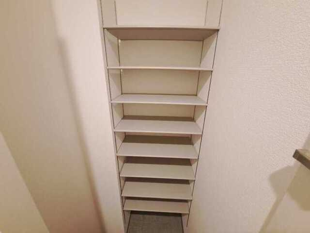 オペラハウス千代田の設備|シューズボックス