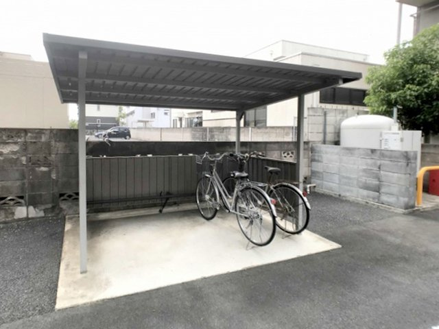 クレールのその他|駐輪場