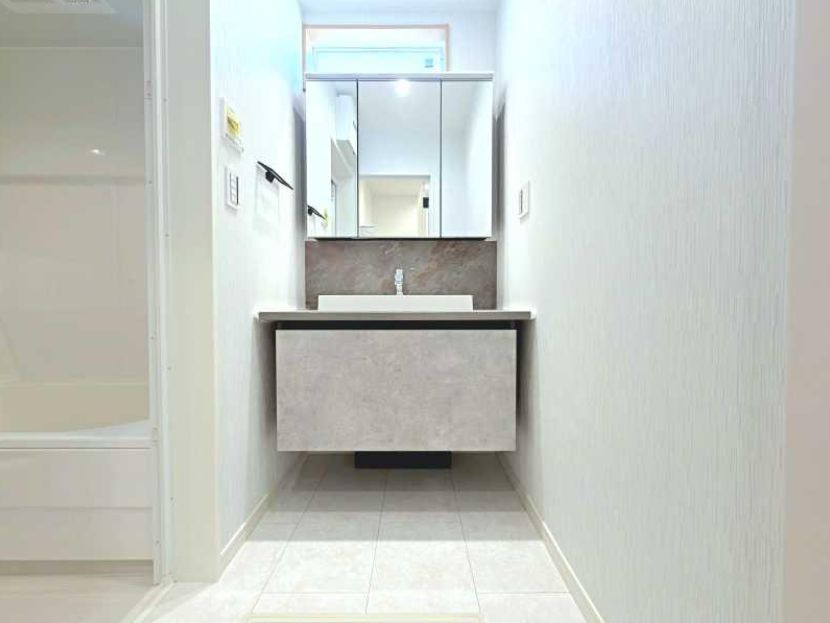 藤沢市大庭　中古戸建の独立洗面台|独立洗面台、朝の身支度には欠かせません