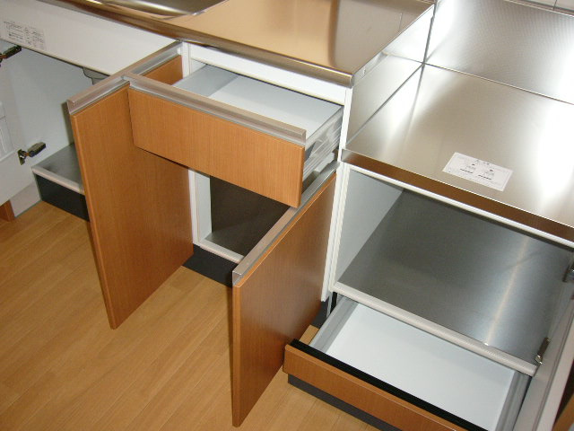 ウイングコートの収納|キッチン収納