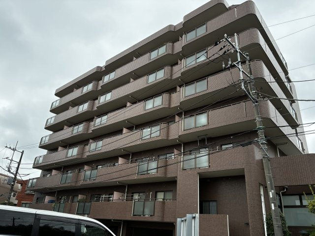 プリメールあざみ野の外観