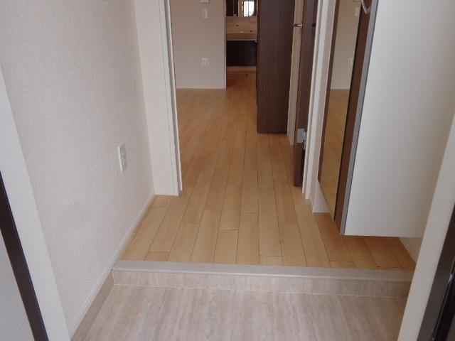 仮）スターテラスⅡ平田の玄関|玄関（イメージ）
