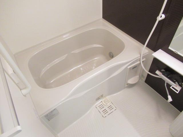 プレジールの浴室|バス