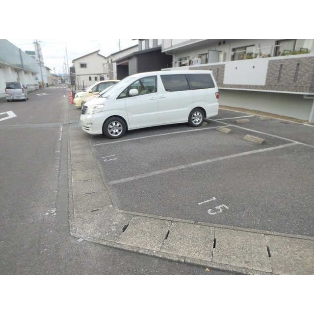 Ｇｒａｃｅ Ｎａｇａｒａの駐車場