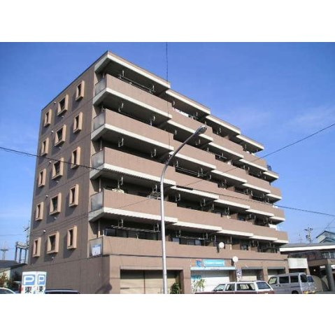 岐阜市早田東町８丁目のアパートの外観