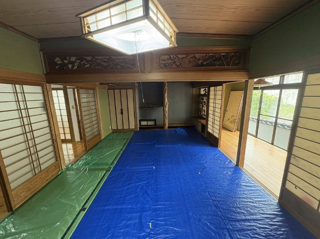 大和町貸家249-6の居間・リビング