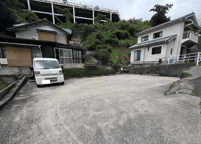 大和町貸家249-6の駐車場|物件下月極駐車場