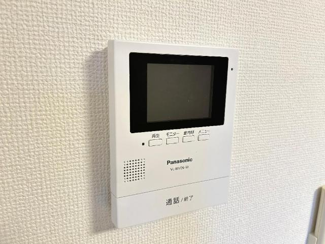 ラビィーニアの内装|カメラ付インターホン