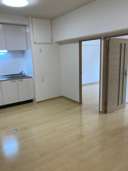 【居間・リビング】 | 天神松井ビル