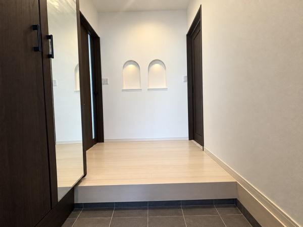 【玄関】 | 明石市朝霧北町　中古戸建