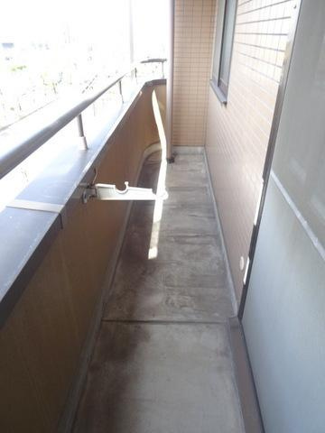 クラモトマンションのバルコニー|★広いバルコニー★