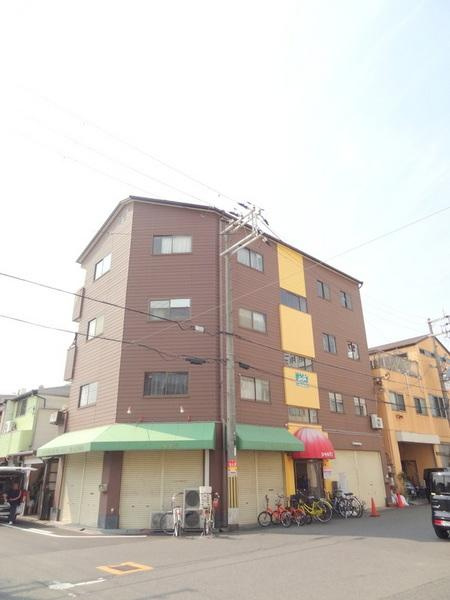 シャルマンの外観|★日がよく当たる建物です★