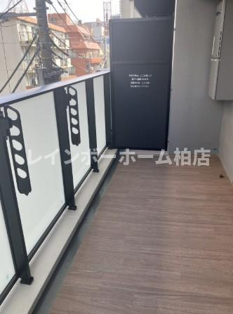 特典：仲介手数料が無料です!!のバルコニー|落ち着いた時間を過ごせるバルコニーです