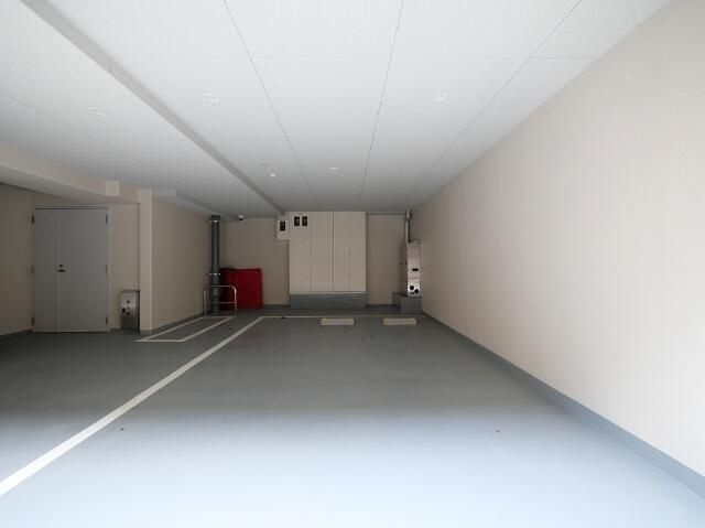 アーバンパーク日暮里の駐車場