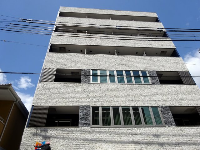 RYOWA RESIDENCE