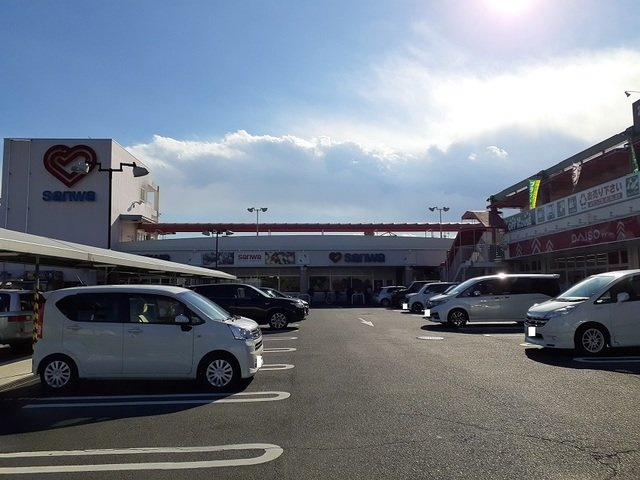 ユイ　テラスの周辺|Ｓａｎｗａ　西橋本店ショッピンまで600m