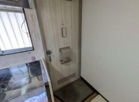 【玄関】