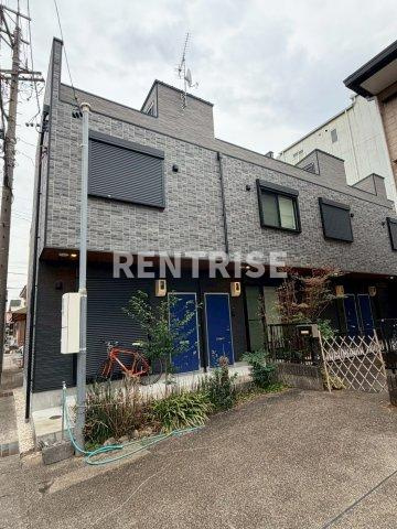 LECOCON江南の駐車場