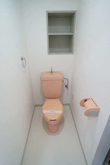【トイレ】 | サンパティー戸田 | ※室内写真は他の部屋のものになります。