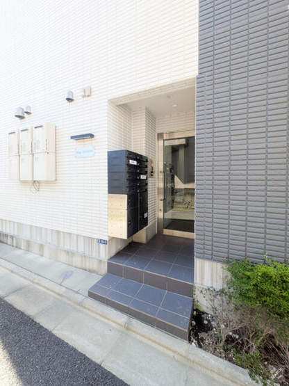 【エントランス】
