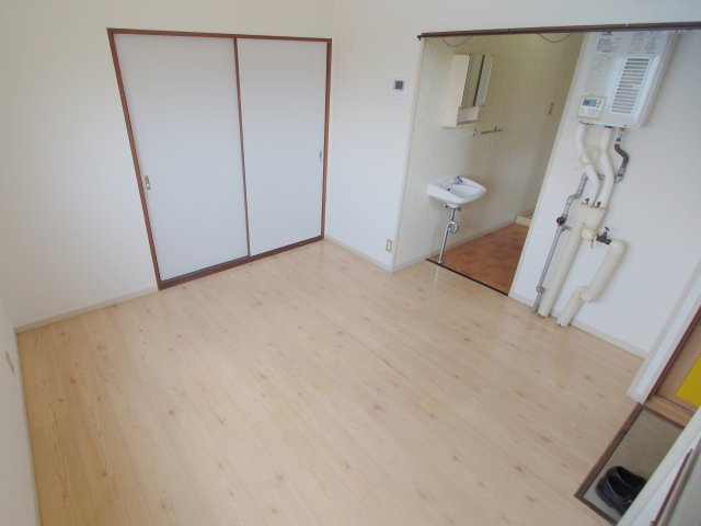 サンハイム川本の居間・リビング