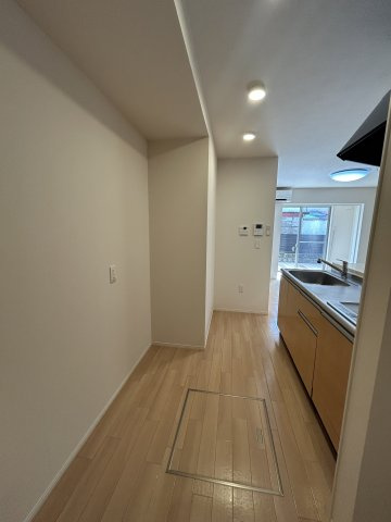 ルルドのキッチン|イメージ105号室の写真（反転あり）