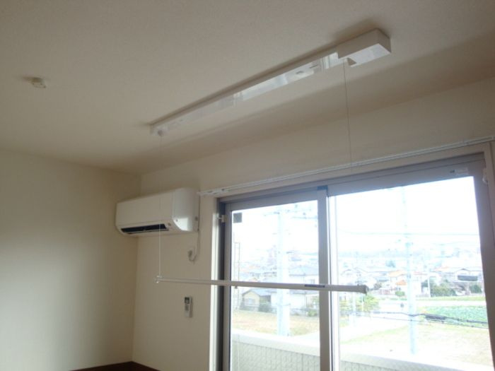 ＷＥＳＴ　ＷＩＮＧの設備