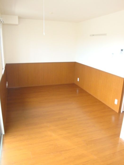 ＷＥＳＴ　ＷＩＮＧの寝室