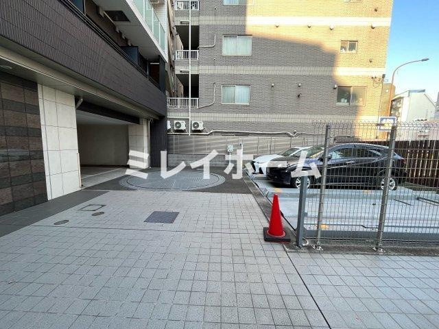 レジディア蒲田Ⅴの駐車場