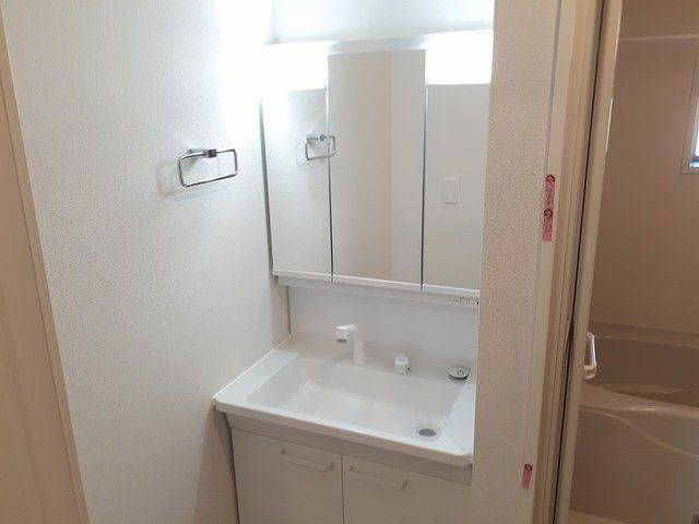 ラ・ルーチェⅠの洗面所