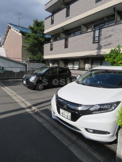 【駐車場】 | パルティグⅡ