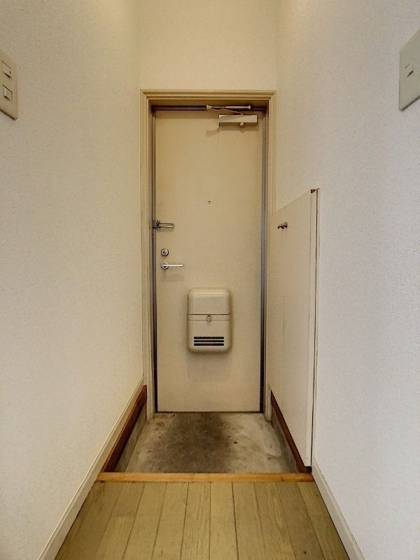 アークエステート川口の玄関