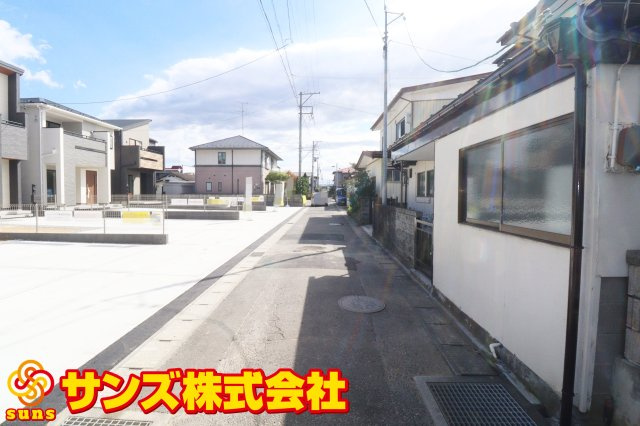 郡山市昭和2丁目　　　１号棟　　　小原田小学校、小原田中学区の外観|南側前面道路