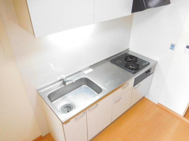アンプルールフェールヒカリ櫻代のキッチン