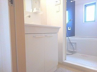 ハクサンジョ　Ⅰの洗面所|コンパクトで使いやすい洗面所