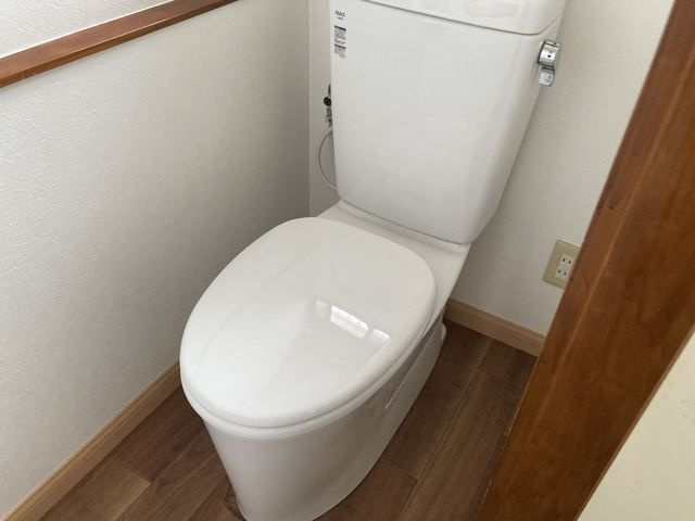 出口二丁目平屋のトイレ