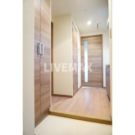 【玄関】ＳＯＮＮＥＮ　ＨＯＦ 
