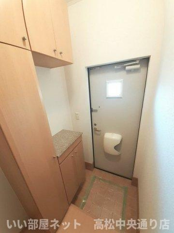 【玄関】 | メゾン　ド　プロバンス　Ａ