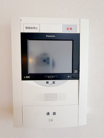 グリーンミユキ幸手の防犯設備|モニター付きインターホンで来客の際は確認できて安心！