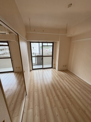ワイズエメリールＵの内装|※他号室写真です