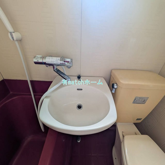 スクエアコート栄町の洗面所