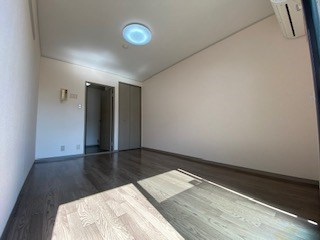 イーストハイツ甲南の寝室