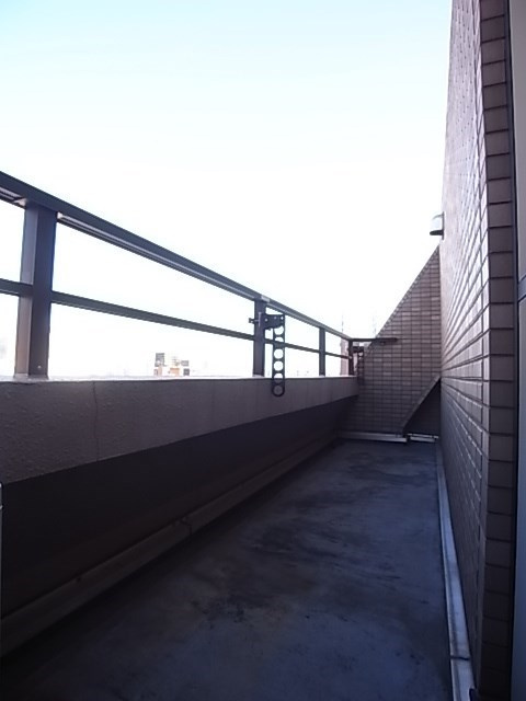 リーガル神戸元町のバルコニー