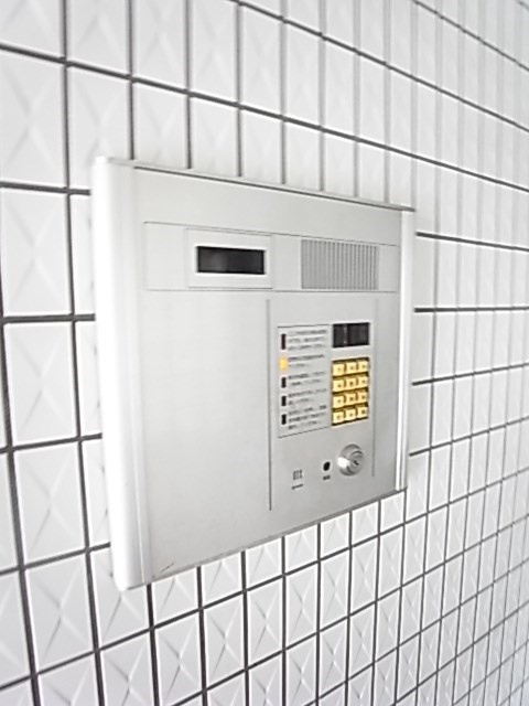 クレスト六甲の外観