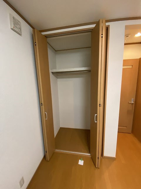 フローレス杭瀬の収納