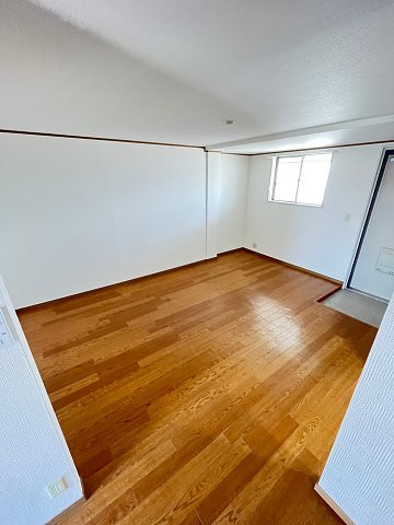 甲子園第6コーポラスの居間・リビング
