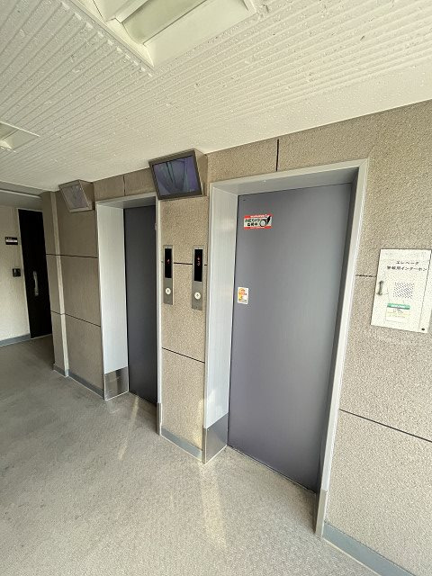 甲子園第6コーポラスの外観