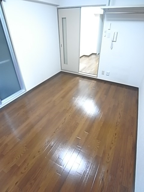 ワンフラーリッシュ西宮の寝室