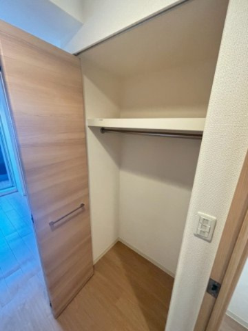 ララプレイス難波メティスの収納
