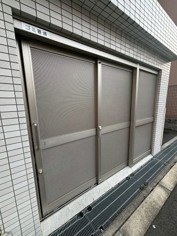 ララプレイス難波メティスのその他